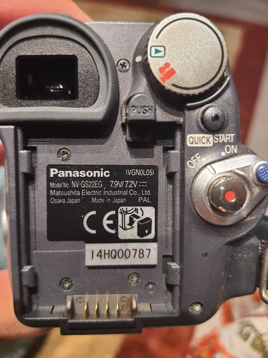 Продавам оригинална японска цифрова камера Panasonic