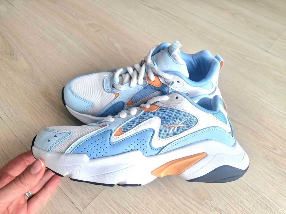 Teniși Adidasi  pantofi sport Reebok mărimea 38