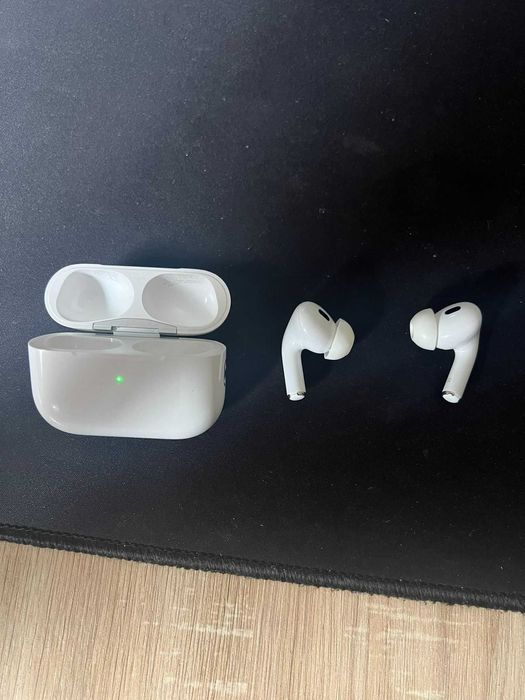 Casti Airpods Pro 2