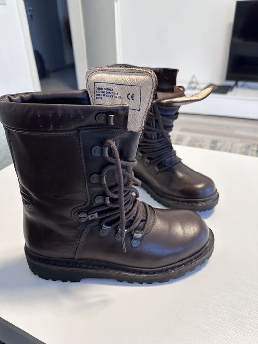 Bocanci militari unici marimea 27 maro