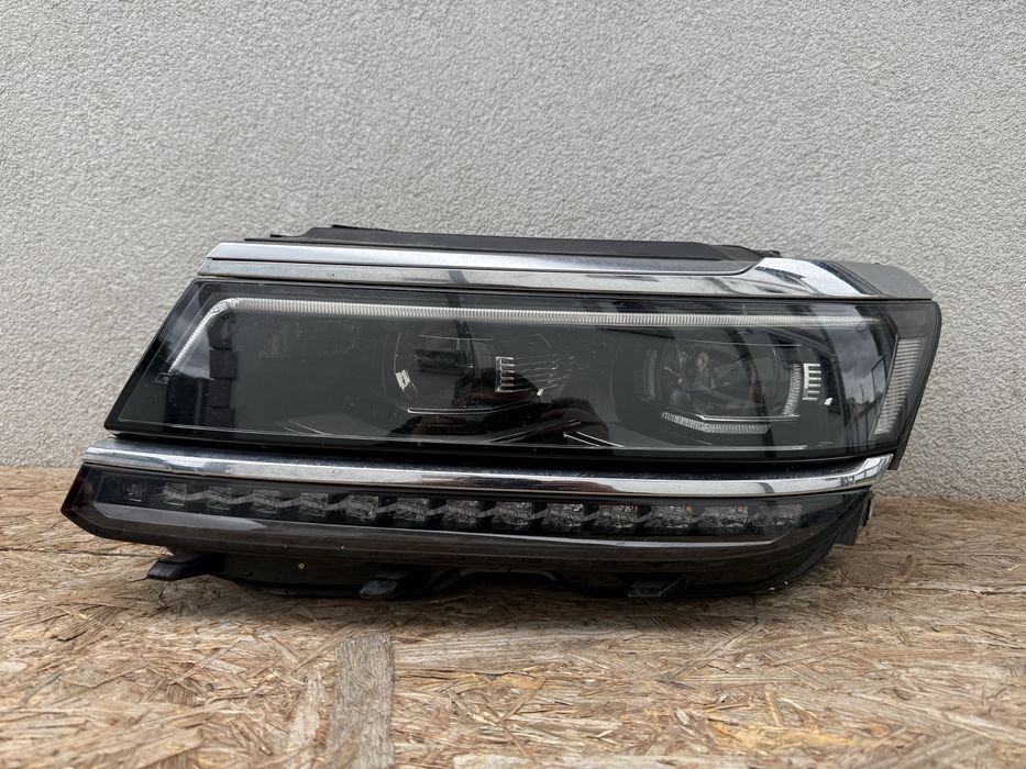 Far stanga VW Tiguan 2 Full LED Original Europa