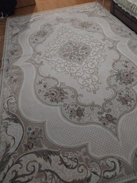 Продам ковёр срочно