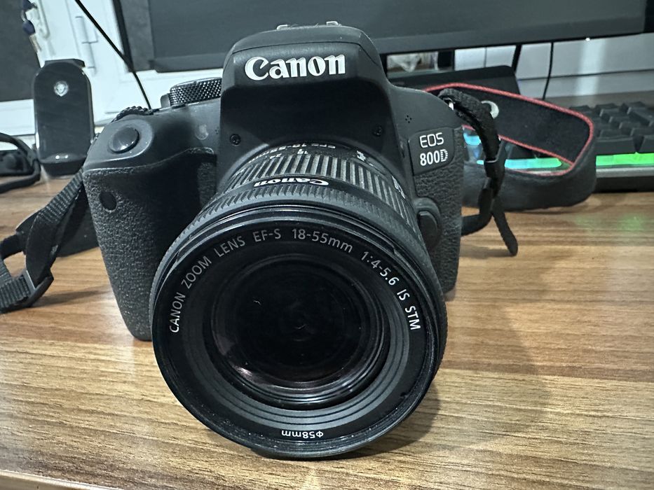 Срочно продам Canon 800D