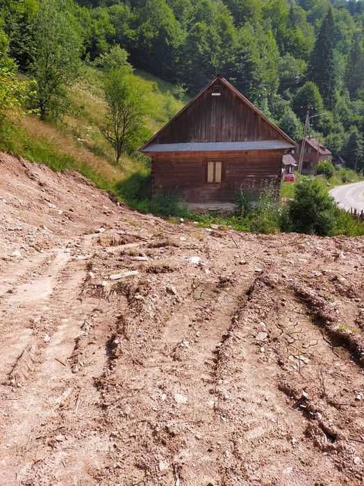 Vând casă țărănească!