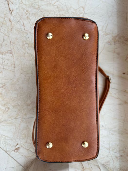 Michael Kors geanta de umar cu bretele maro