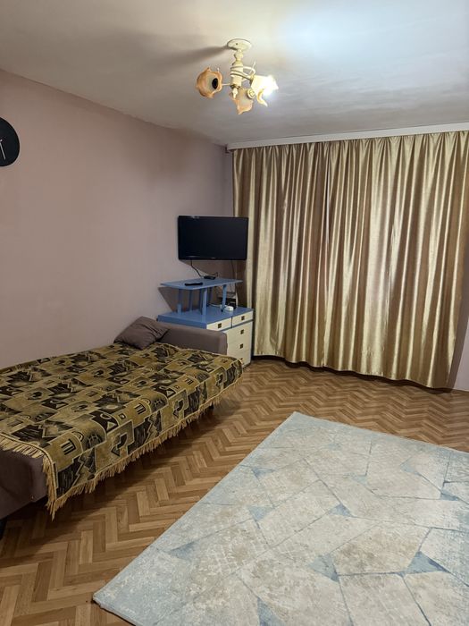 Посуточно, почасовой ……