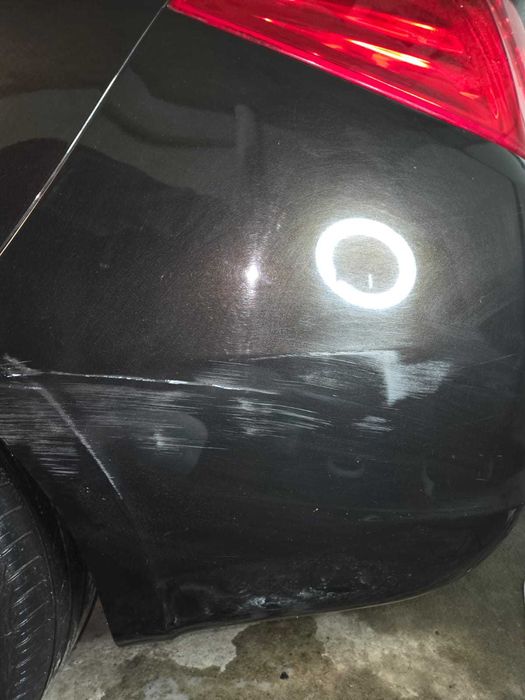 Redă Strălucirea Mașinii Tale – Polish Auto Profesional