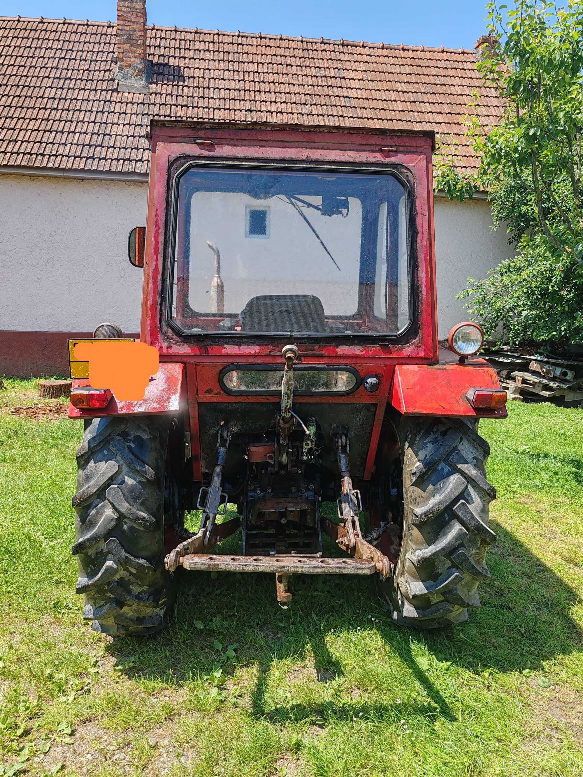 Tractor UTB 445 DTC
