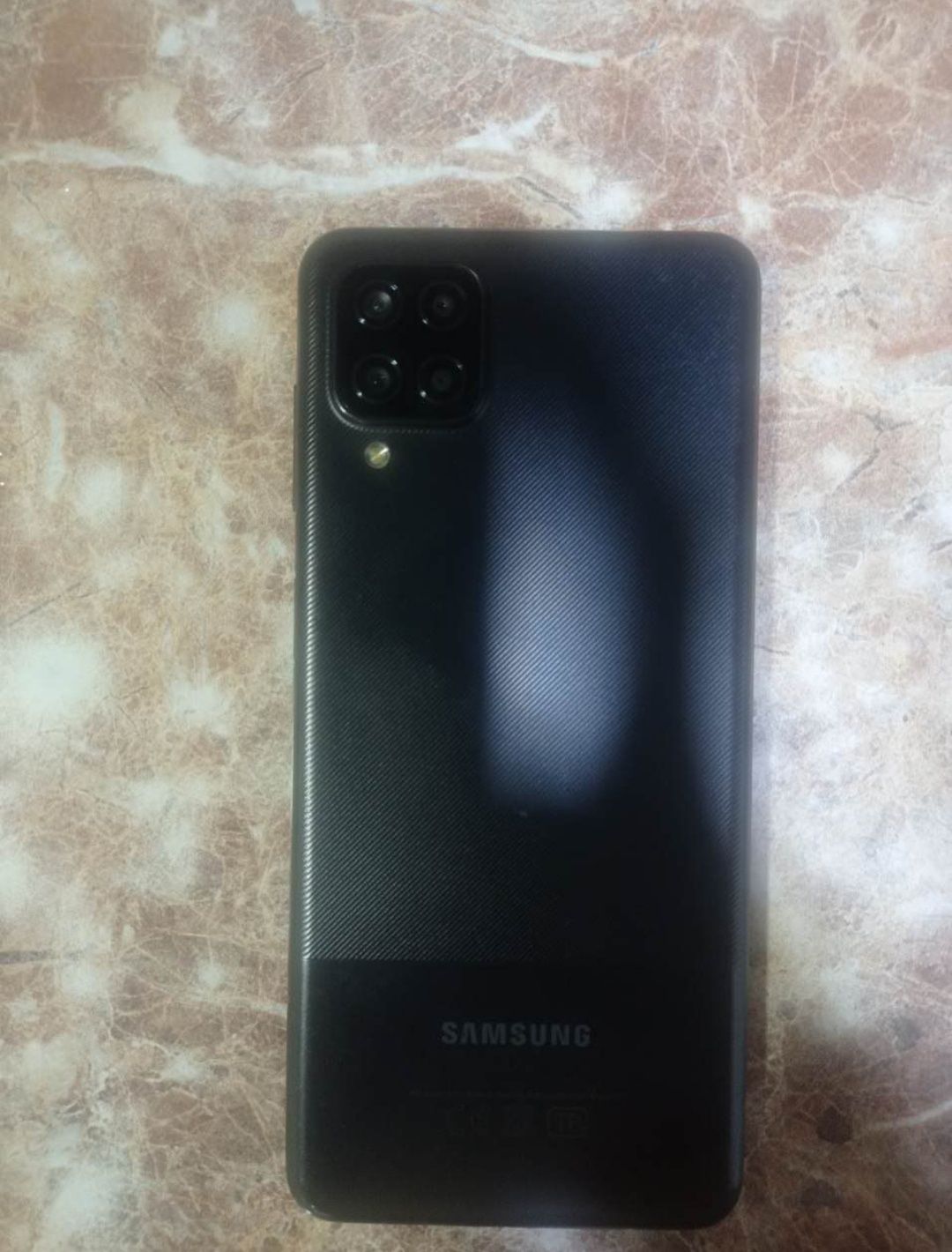 Samsung gelaxy A12 ideal