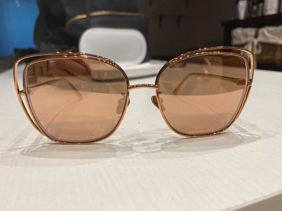 Продавам чисто нови даммски очила Nina Ricci /Нина Ричи