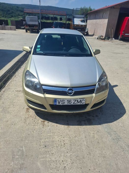 Vand Opel Astra H 1.6 benzina