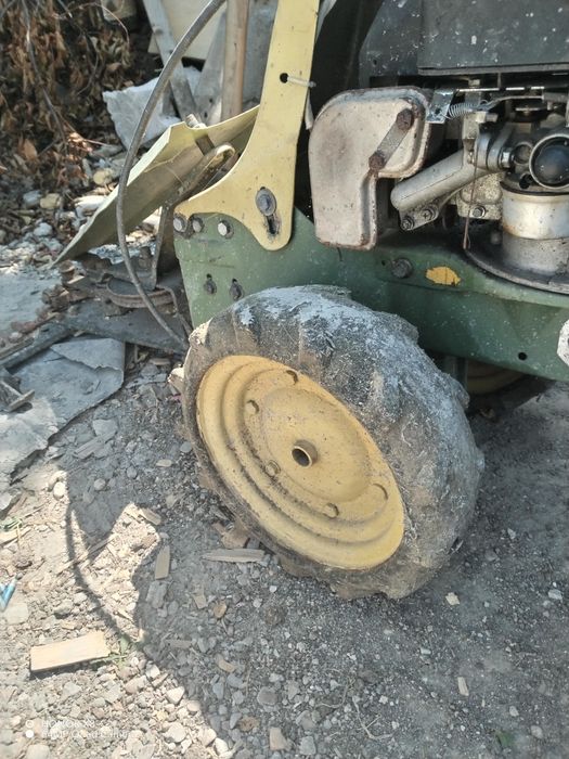 Motocositoare jhon deer 5cp