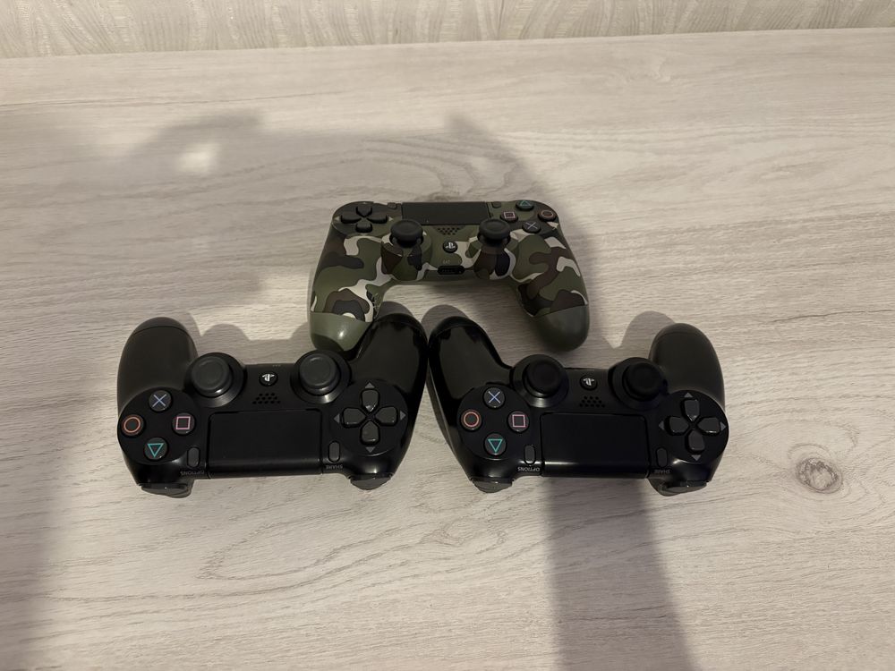Maneta Controller PS4 Pro , normal , slim originale defecte