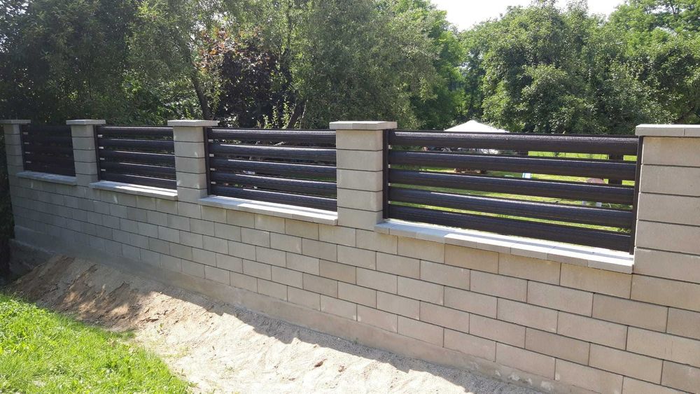 Sipca metalica verticala / panou gard tip jaluzea porti culisante