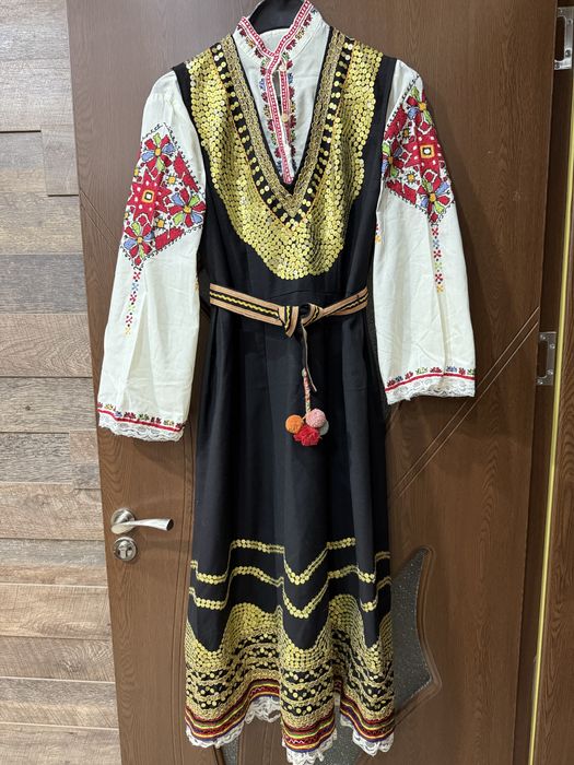 Народна носия-шопски литак