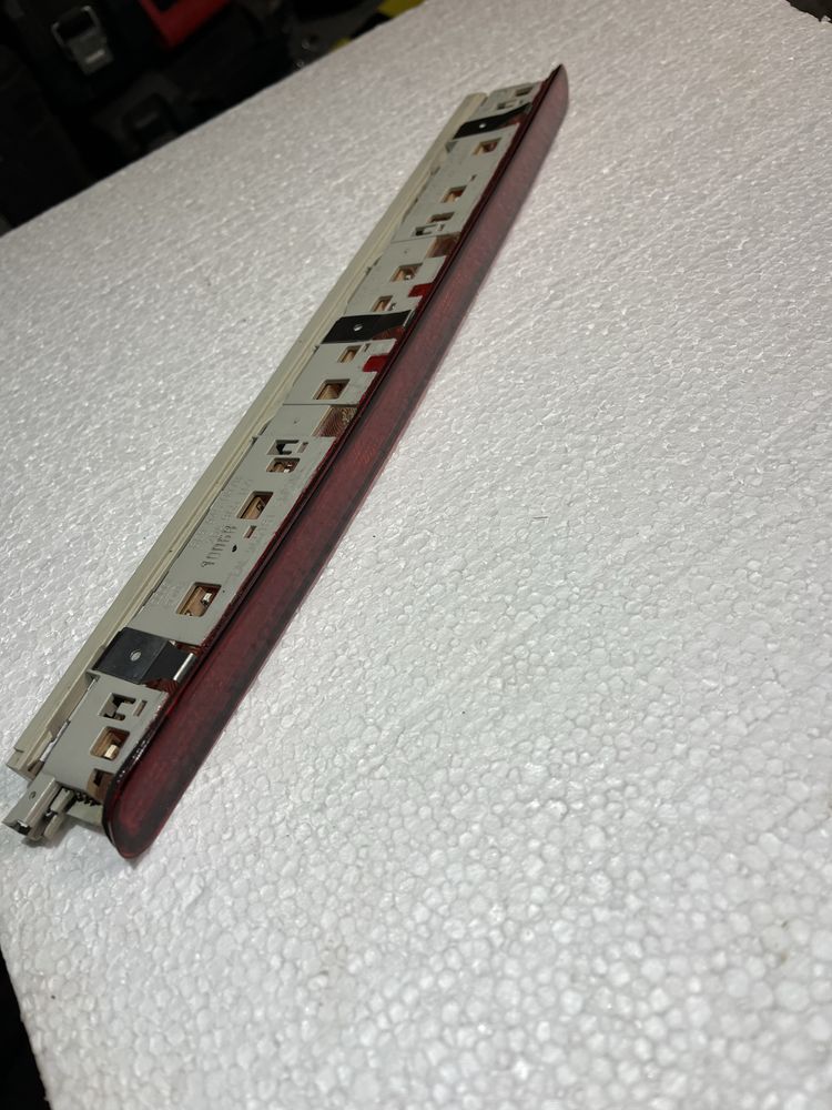 Cauciucuri vara Barum; Lampa stop central Audi A4 B7