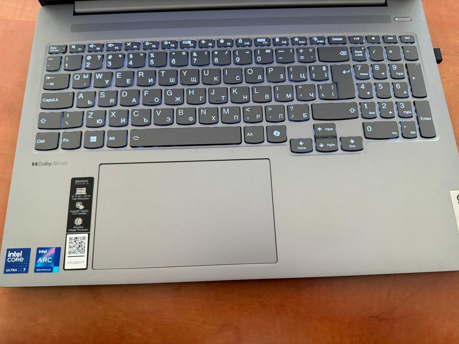 Lenovo IdeaPad Pro 5 16 Gen 9 – Intel Core Ultra 7, 32GB RAM, 1TB SSD