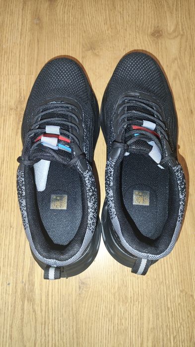 Рабочие мужские кроссовки 45р