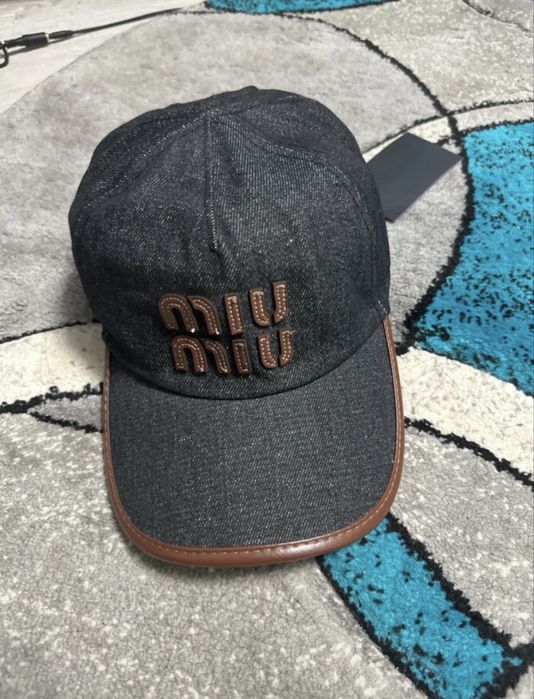 sapca miu miu neagra