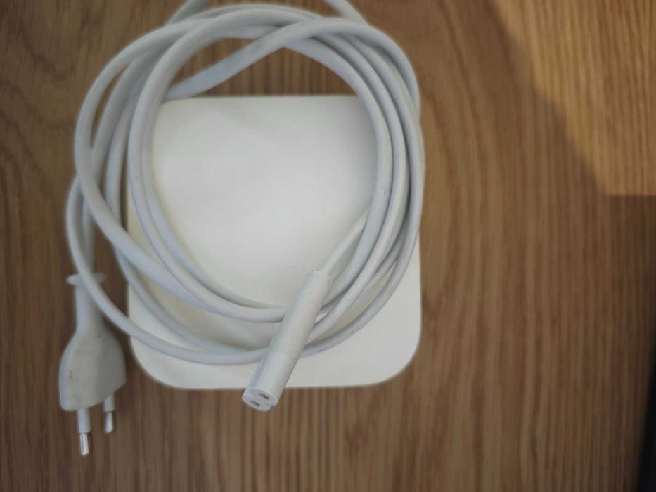 Рутер Apple AirPort Express Base Station A 1392