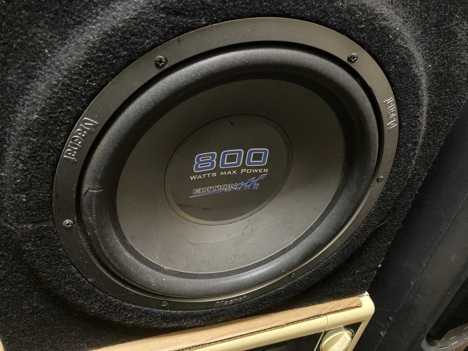 Amplificator auto + subwoofer Magnat