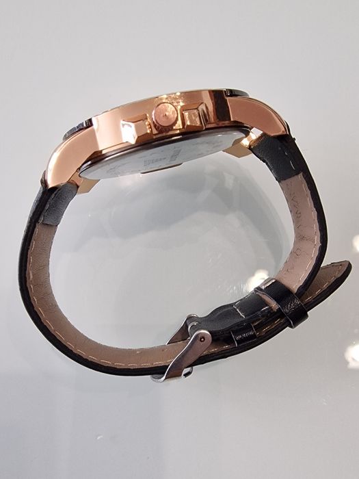 Emporio Armani мъжки часовник