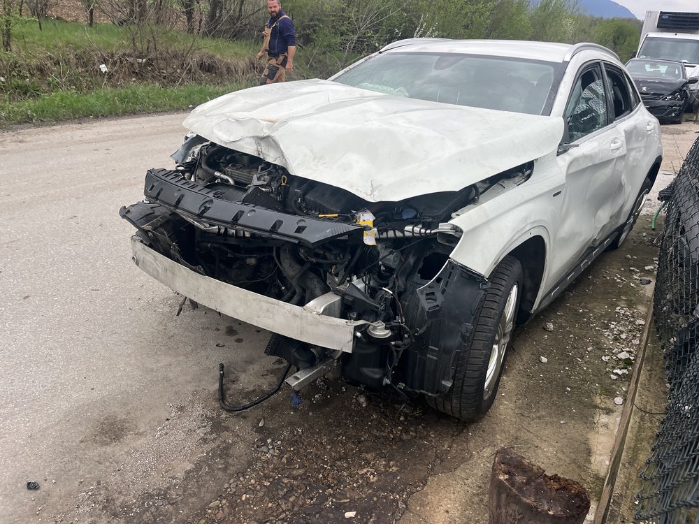 Mercedes GLA 200 4Matic 2017г. За части