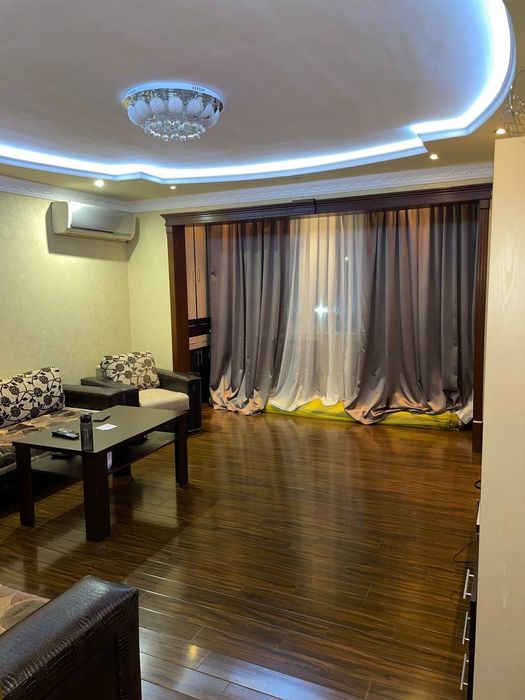 Продается 3х комнатная квартира метро Ойбек 3/3/9, общая площадь 74м2