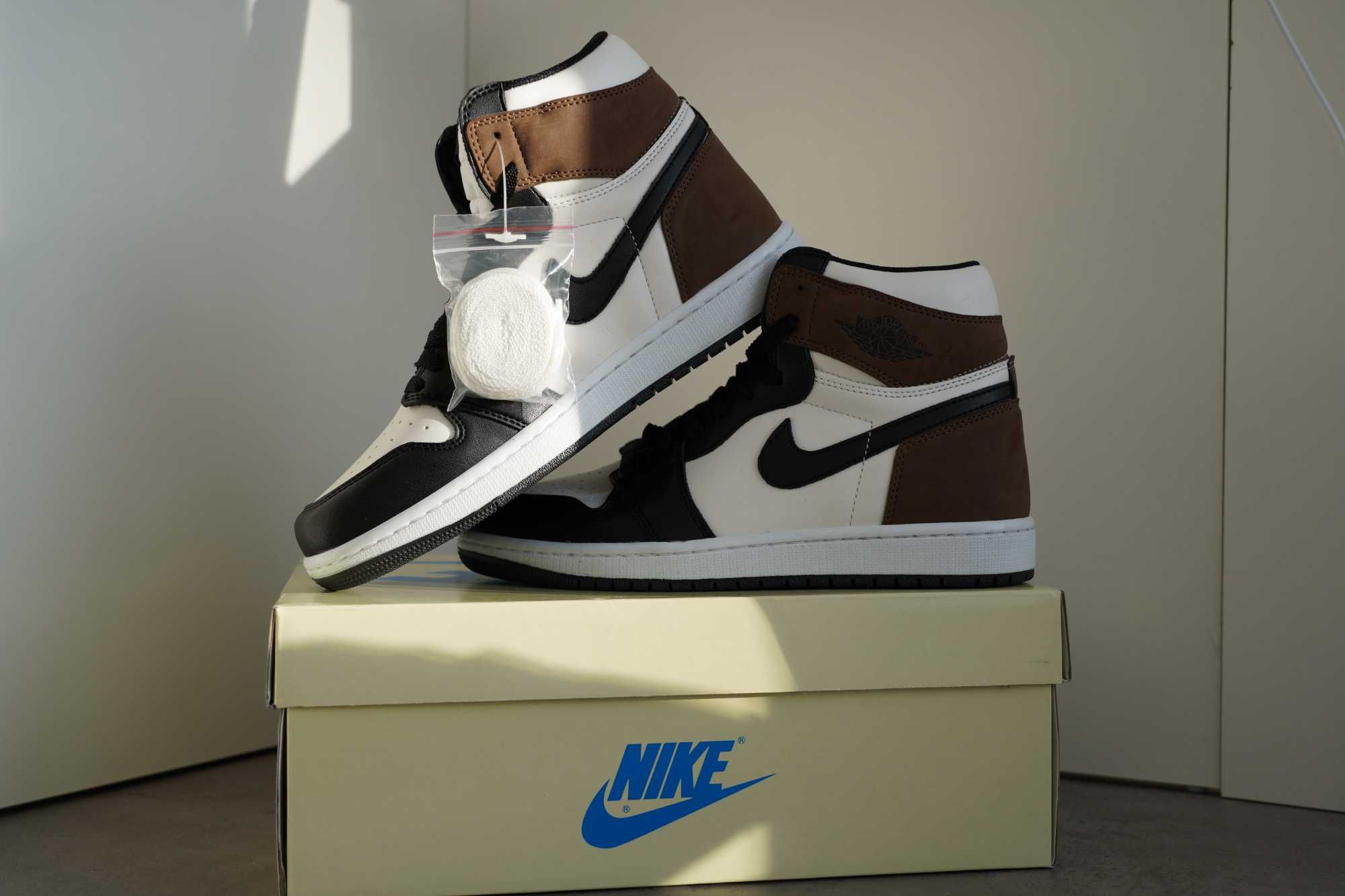 Adidași Jordan 1 MOCHA Noi-Toate Mărimile Disponibile (36-45) Cu Cutie
