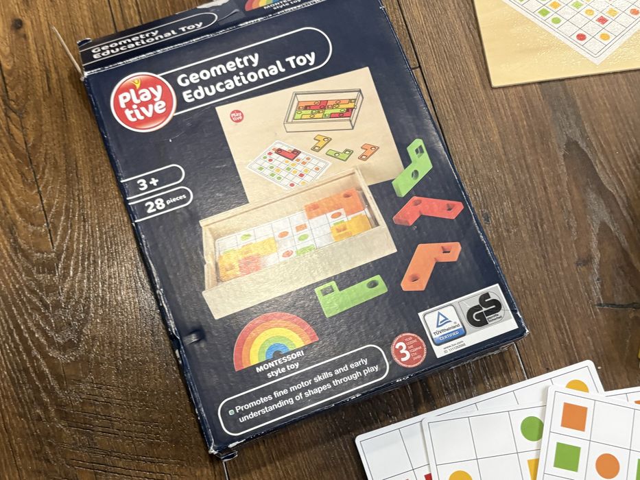 Playtive дървена геометрична образователна игра (стил Монтесори)
