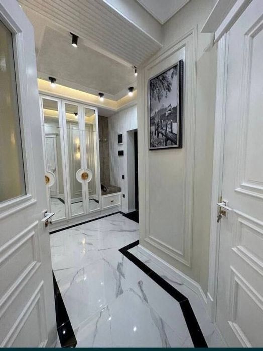 Ферузада новостройкада квартира сотилади 1/1/6