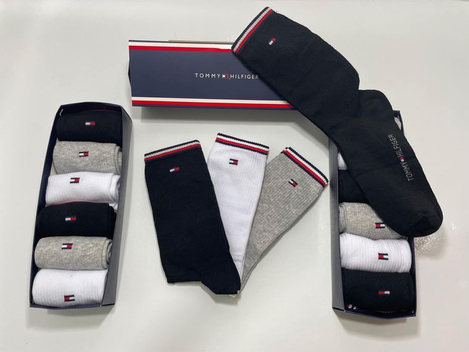 Sosete tommy 6 la set 80 lei
