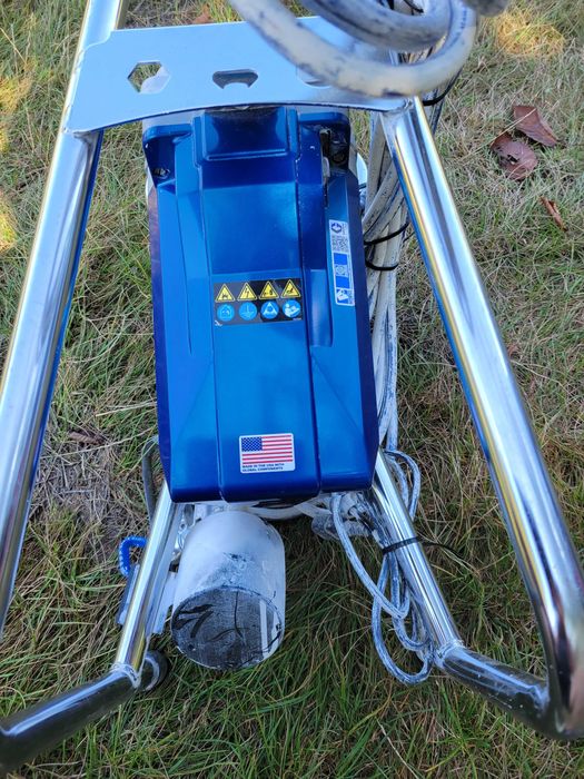 Машина помпа за боядисване GRACO GX 21 от Англия почти нова