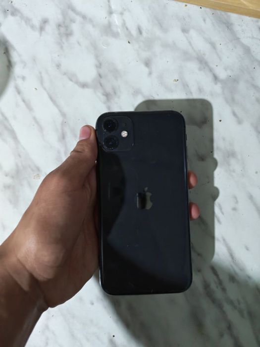 iPhone 11 black LL|A