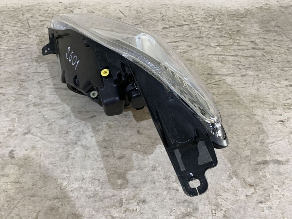 Far dreapta Ford C-Max II, 2010, 2011, 2012, 2013, 2014, 2015, cod origine OE AM51-13W029-AF