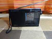 Aparat radio portabil mutibanda