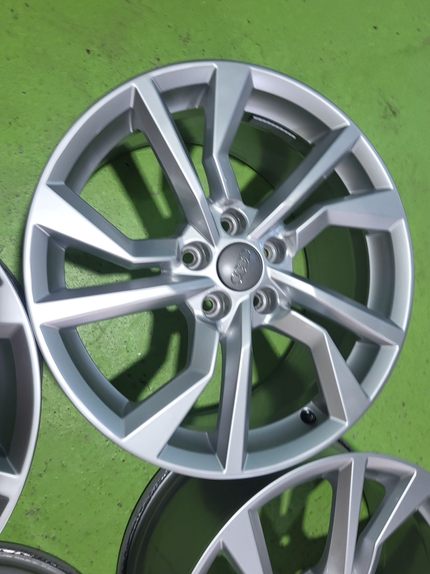18 5x112 Audi A3 A4 B6 B7 A6 C6 Vw Passat Touran Caddy 5х112 Skoda