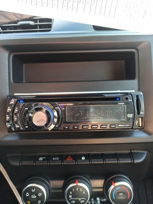 Продавам авторсдио-DVD