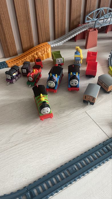 Влакчето thomas and friends