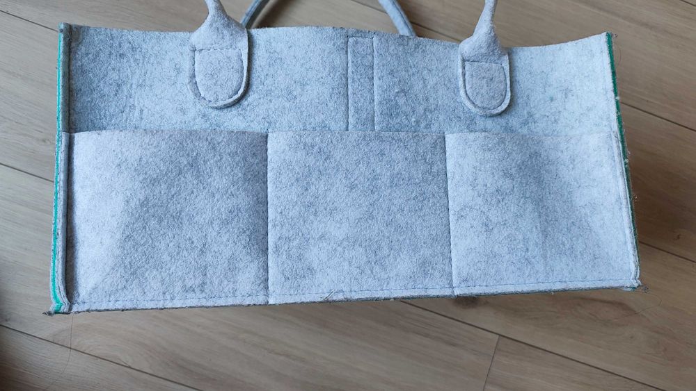 Филц кошница/органайзер за памперси, бебешки аксесоари