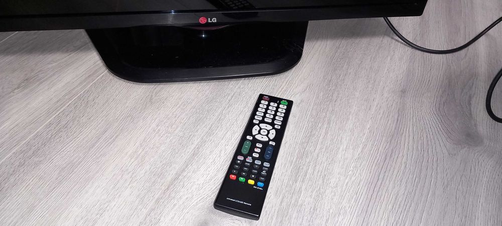 Televizor LED LG, 81cm, HD, nonsmart, model 32LN536B