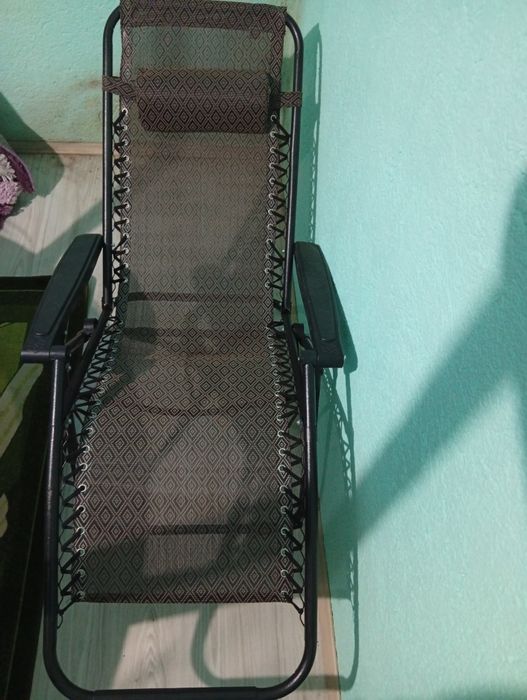 Шезлонг и стол 2в1