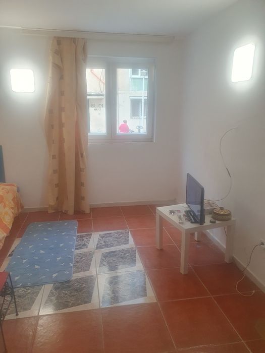 Vand garsoniera confort 3 in drumul cretestilor numeral 14 sector 4 ap