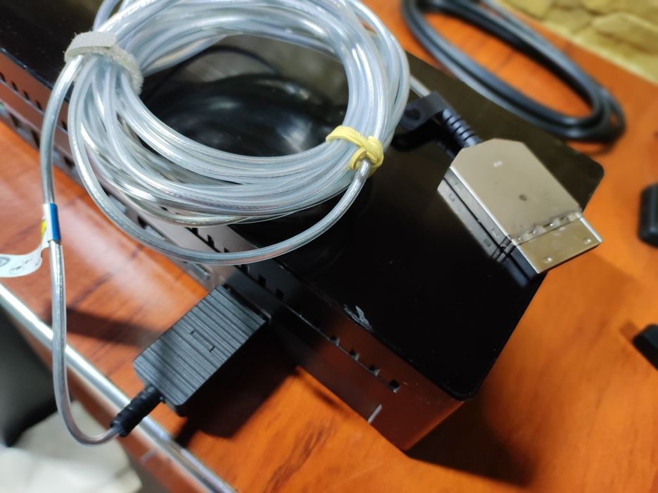 One Conect și cablul.  Soc 1000 M