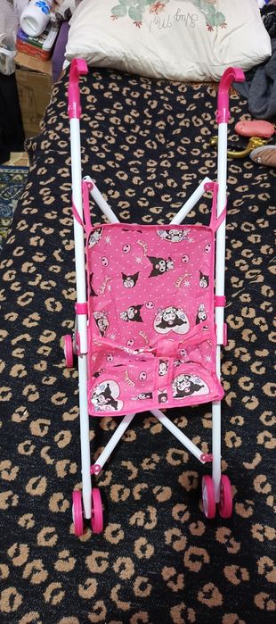 Коляска  для кукол в отличном состоянии