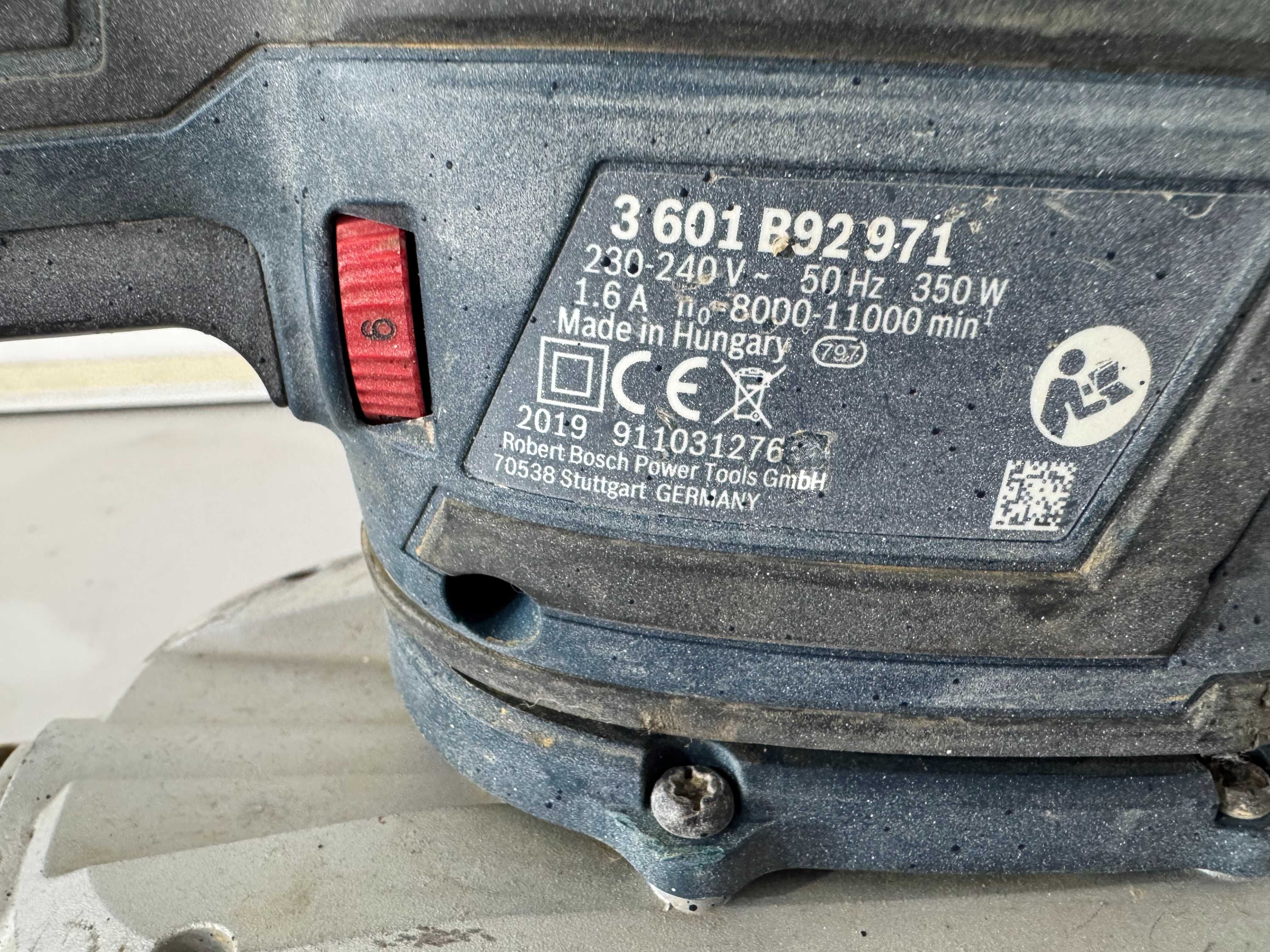 Виброшлайф - Bosch GSS 250 AVE / 350 W