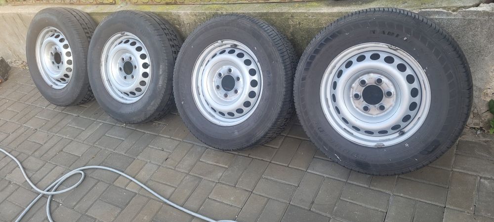 Jante cu anvelope Mercedes Sprinter