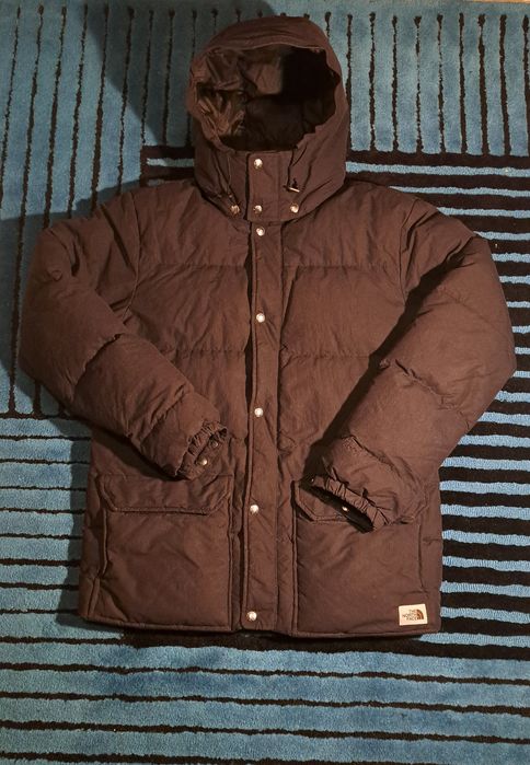 Vând geaca The North Face mărimea M