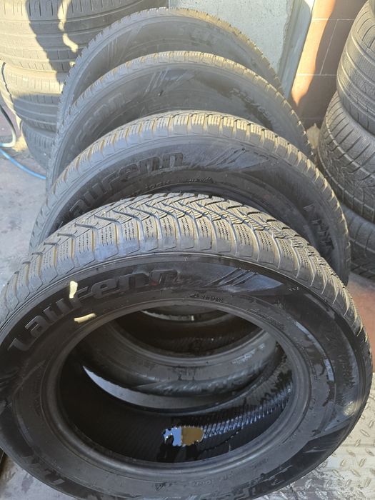 Anvelope iarna 225 65 17
