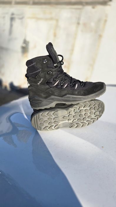 Bocanci iarna lowa 42